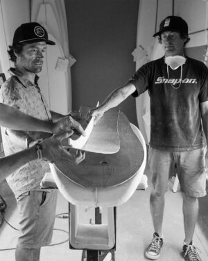 Jeremy Jones Instagram - Instruments of Stoke. 

The Jones 2024 Surf Series is not just an art collaboration, but a decade plus relationship bonded by the mutual love and loyal participation of Surf and Snow.

 @jeremyjones and @chris_christenson73 started tinkering around with a few ideas and rough shapes in 2012.  These two jumping in head first, motivated and inspired to figure out how to combine forces to shape something that worked well on snow and captured that same glide that Chris’ surf shapes are so well known for.  This  journey, process and breakthroughs along the way have been the ultimate reward in combining these two worlds. 

The process of testing, tweaking and repeating hasn’t stopped since that first prototype. We have been able to take proven designs concepts and rocker profiles from some of @christensonsurfboards most popular surfboard models and add them to Surf Series. The line up has now grown into ten unique shapes including a surf inspired pair of bindings that have all helped thousands of riders expand their minds and mountains. 

📷: @andrew_miller 
🎥: @gregweavervideo 

#jonessurfseries 
#odetoprogression