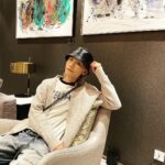 Jeremy Lee Instagram - 又可以飛 真係好開心 上一次去澳洲 已經係返學嘅時候 隔左咁多年 又可以黎玩 最緊要係可以12個一起去玩 呢兩日都去左好多地方啦🤣 希望快d出街 俾你地睇啦 記得到時候睇團綜啦 🥰 都要多謝香港機場貼心嘅安排 Thank you so much ❤️ @hongkongairport 大家中秋快樂 🥮 #hkia #hongkongairport #香港國際機場