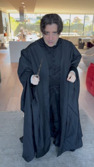Jeremy Padawer Instagram - Ok I’m ready for Halloween.
#snape #harrypott