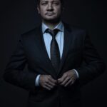 Jeremy Renner Instagram - The Mayor @mayorofkingstown @paramountplus