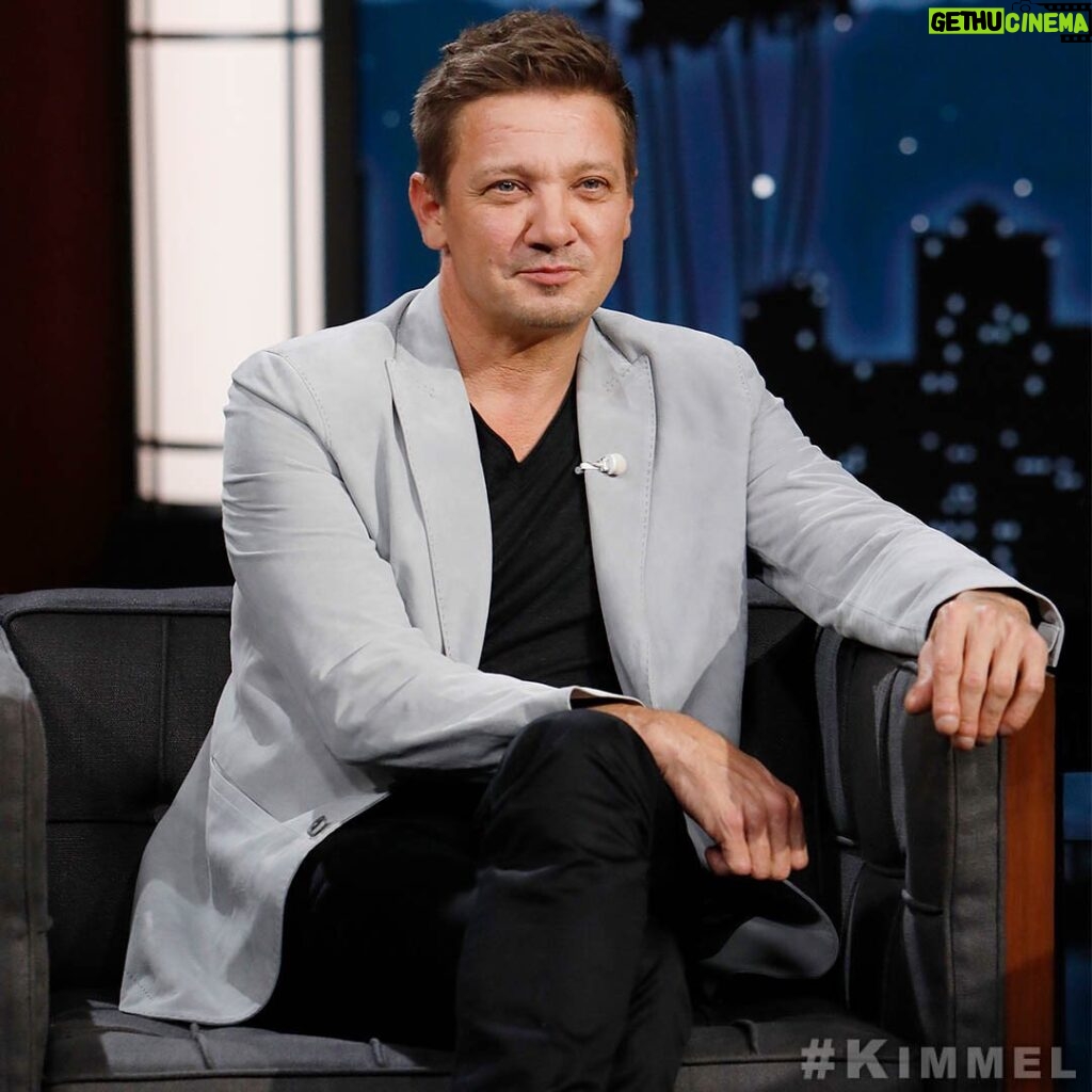 Jeremy Renner Instagram - Catch me on #Kimmel TONIGHT! @JimmyKimmelLive @JimmyKimmel #ABC
