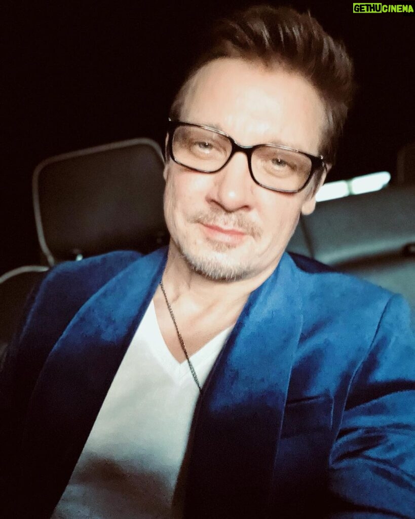 Jeremy Renner Instagram - Checking in with this thought. All of the obstacles, the problems, and failures are my allies of whom pour the foundation where my successes are built… to anyone who is struggling with failures or overwhelming obstacles, I wish and will upon you a powerful belief that you are not alone … and collectively we can move MOUNTAINS !!! #blessyouall #loveandtitanium