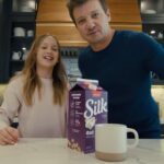 Jeremy Renner Instagram – #Ad Is it a cooking show without food? When a splash of Silk Oatmilk® makes a coffee this delicious, yes. #FeelPlantyGood