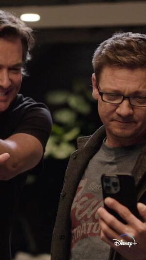 Jeremy Renner Instagram - When looking for extraordinary people to help out , I didn’t get further than my contacts !!! 🙏🏼❤️🙏🏼❤️🙏🏼💯. #friendship #rennervation @disneyplus #iloveyouguys