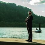 Jeremy Renner Instagram - Nearly half way through season 2. I want to thank the fans for loving this show!! We work hard to bring cinema quality movie and stories to streaming @paramountplus This makes for great binging when the entire season is released. It gets better and better this season 💯😉 @mayorofkingstown