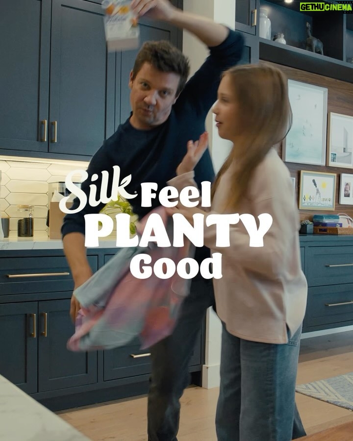 Jeremy Renner Instagram - Good morning from the Renner’s #Ad Silk Almondmilk Protein® is always going to be a successful #haul in my book. #FeelPlantyGood @silk