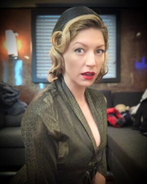 Jes Macallan Instagram - To whom it may concern, I 🤎 vintage. Carry on, Good day.