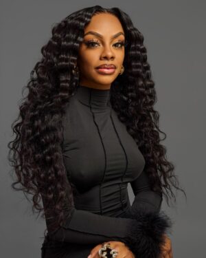 Jess Hilarious Instagram - 🙏🏾🙏🏾🙏🏾

Hair by @thetiffanynicole_ 
Dress from @_nhu___
Makeup by @icandiekoya