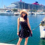 Jess Impiazzi Instagram - A little glimpse of the last two days ✈️ - Barcelona 🛥️-🇫🇷France 🌊-🛥️🌊🇮🇹Italy Travelling around the Mediterranean on @virginvoyages 🥰🌊🐬🐠 @trendingtravel 💖