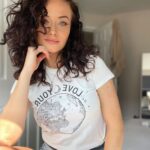 Jess Impiazzi Instagram - ‘If you want to see the sunshine, you have to weather the storm’ 🌈🦋