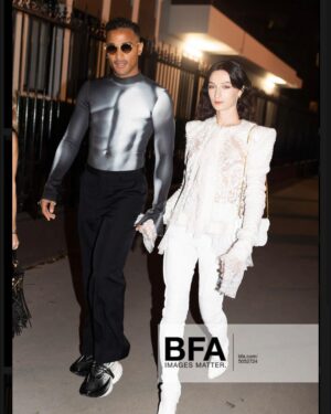 Jesse James Keitel Instagram - JJK x BALMAIN 

Brava @olivier_rousteing!!! Thank you so much for having us at your show. It was magnificent ✨ enchanté ♥️

Hair: @nicolepoede_ 
Makeup: @clairekorinkova 
Photos: @daniellelevitt 

Xoxo @migueldana @balmain @balmainhaircouture @ashleypweston
