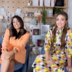 Jessica Alba Instagram - I sat down with my fellow #chingona @mtelly from @ktla5news to chat about all things #HispanicHeritage ❤️✨🫶🏽 We touched on the @honest limited edition La Catrina diaper prints, what it was like growing up #Latina in LA, how my family celebrated our heritage, how I celebrate it today personally and professionally and so much more. Link in bio to watch the segment 🥰 #HispanicHeritageMonth #LatinX #Latine
