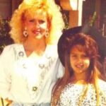 Jessica Alba Instagram - Happy Happy Birthday to my mamasita @cathyalba 💖🎉🎂🎊 I love you to the 🌙 and back - thank you for always supporting me, believing in me and pushing me to follow my dreams 🙏🏽 You keep it real 💯 and hold it down and I’m so grateful for you. Cheers to another trip around the ☀️! #HappyBirthday #LibraSeason