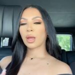 Jessica Alba Instagram - Featuring a few creators in the digital space who are a total vibe! 🫶🏽💫 These creators intentionally curate their platforms to provide so much inspo, entertainment, motivation and relatability. Between fashion, food, fitness + wellness, humor, family + motherhood, lifestyle and beauty content - these creators really have something for everyone on their channels 💯 @beautyybird @hereismaddy @foodmymuse @glamdapper @evettexo @kamilabravo @jesus_nalgas @glencyfeliz @yanina_oyarzo @yaris_sanchez Comment your faves to follow below! Always looking to support ❤️ #SmallBusinessSaturday #HispanicHeritageMonth #LatinXHeritageMonth