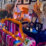 Jessica Alba Instagram - Honoring those who are no longer with us - te amo siempre ❤️✨ #Ofrenda #DiaDeLosMuertos
