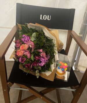 Jessica Allain Instagram - Birthday Girl 💚 spending my day on set! Grateful to be around new friends, colleagues & all the flowers gifted to me 😁🙏🏾