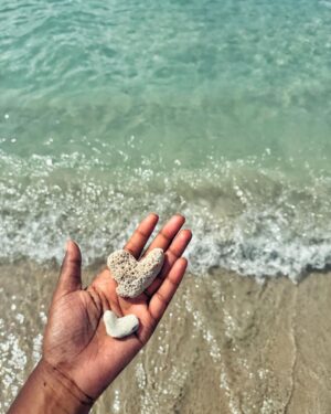Jessica Allain Instagram - Capricorn New Moon vibezzz 🫶🏾🇱🇨