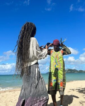 Jessica Allain Instagram - A friend gave me some good words at the beach today “Knowledge is the horse and Wisdom is the rider” 
Happy 2024 from my island home 🇱🇨