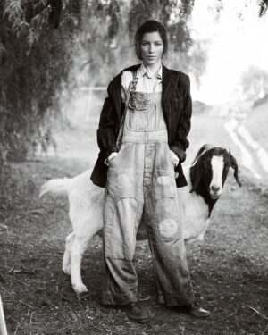 Jessica Biel Instagram - Just because it’s Friday, here’s me and a very dramatic goat for @voguemagazine. #FBF