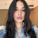 Jessica Gomes Instagram - Catching up on posts.. It’s been a busy week. @iamjessicagomes for @vogueaustralia @ralphlauren Hair @marieuva