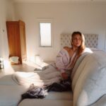 Jessica Lord Instagram - feelin @cozey 🙃 • #cozey #cozeyliving #cozeylife #cozeyhome