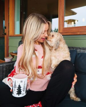 Jessica Lord Instagram - Santa’s faves x