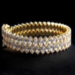 Jessica Lord Instagram - This is the HAILEY. Our wrap-around tennis bracelet is for the modern-day goddess. It’s bold nature encourages the art of unleashing passion and creativity, allowing us to tap into our true confidence. • A perfect statement piece for the holidays! Bizouxx.com @shopbizouxx