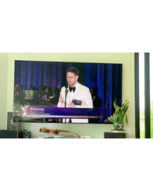 Jessica Lu Instagram - He thanked me first. Can you believe that the first time Everest is seeing one of her parents on tv and it’s her DAD?!? Awards don’t determine talent, just being nominated again for his work was so exciting and such an honor. He said that when they called his name it’s like an out of body experience. Last time he won I remember being so present, screaming in the audience, jumping up and down, crying. This time I felt his out of body experience because I was suddenly so exhausted, transported to darker times. I’m so proud of my husband and I’m also so traumatized. I cried as I got ready to go out that day. People who “have it all”, how do you balance life and work, while maintaining happiness? Our hustle culture in this country isn’t sustainable. My work has been paused since 2020, there’s so much I’m juggling, so many souls I’m trying to keep alive. And I keep being told to “enjoy this time”, but how do you enjoy time when death is all that’s on your mind? By the way, my mom is doing great. You wouldn’t even know she was sick if you saw her. She’s currently giving Oprah a bath in our kitchen sink. The doctors said she would need to be in a living facility and would never be able to do anything on her own. Sometimes you gotta leave room for the miracles.