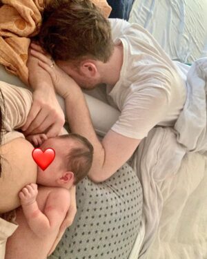 Jessica Lu Instagram - Featuring a 20 day old Everest, an engorged breast that would get clogged every week multiple times per week until about 10 months in, and a supportive husband who left to work out of state shortly after. 

Not pictured: physical healing that took about 10 months, mental healing that is still a struggle, emotional healing that is still a struggle. 

The human who has the uterus should be the one deciding if they want to and choose to do this. 

Love to all. 💛