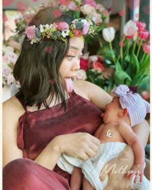 Jessica Lu Instagram - Last week our baby girl became a toddler!!! Finally, one step closer to tricking her into doing my chores!!! Happy belated birthday/birth day to us and to when Christian used one of my hospital postpartum panties to cover up the ceiling light bc it “looked terrible”!!!