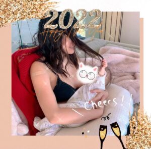 Jessica Lu Instagram - transferring antibodies and making hair-pulling kid-friendly since 2021