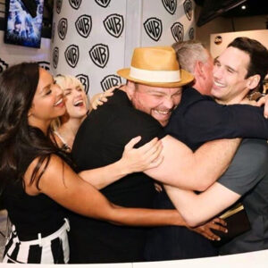 Jessica Lucas Instagram - Thank you @warnerbrostv for another amazing #sdcc! I couldn't love this group of people more ❤️#gothamseason4