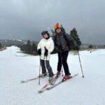 Jessica Thivenin Instagram - Petit souvenirs de nos vacances à Font Romeu station familiale avec des habitants hyper adorable, c’était incroyable les enfants ce sont régalés ♥️ Merci @legrizzlyluxelocation (Collaboration commerciale) Font-Romeu