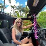 Jessica Thivenin Instagram - K A U A I 🌴 vraiment une île incroyable qu’on a pu faire en long, en large et en travers. Kauai,Hawai