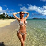 Jessica Thivenin Instagram – H A W A Ï 🌺  Oahu• Oahu Island, Hawaii