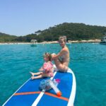 Jessica Thivenin Instagram - Minorque 🇪🇸♥️ en famille on s’éclate, je suis tellement reconnaissante, qu’on puisse vivre tout ça, et aucun regret sur la destination qu’on a choisis qui est juste magnifique 🥹 GRATEFUL 🍀 Menorca - Islas Baleares - Spain