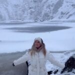 Jessica Thivenin Instagram - Greatful about today 📍Kerid Crater 📍Gullfoss 📍Geysir Golden Circle, Iceland