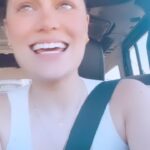 Jessie J Instagram – What happens when I’m in traffic in LA • I put on RNB instrumentals on Spotify and I pretend I can freestyle 😂

“You know dats well” is my personal favourite lyric 😩
🇬🇧🇬🇧🇬🇧🇬🇧🇬🇧🇬🇧🇬🇧🇬🇧