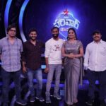 Jhansi Instagram - This morning, I woke up to be reminded of how half a decade has just zipped by. @gaddam_rakesh_reddy_ sends me this core team's picture of Starmaa Parivar league season 1 finale. I made many core memories and lasting bonds on this set. @peppinbryan and @usgnanam , just 5 years ago, and how vintage we 3 look ? 🙈 I wonder how only @bharathchand1 remains the same. #friendsarefamily #starmaaparivaarleague