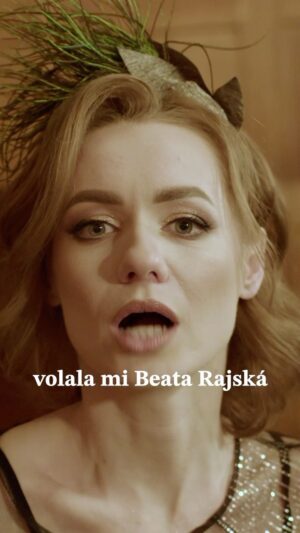 Jiřina Daňhelová Instagram - Čivava a chrti ve francouzsky čtvrti. 

Neskonalé díky za zážitek @beatarajska 
@beatarajska_design