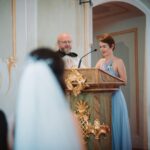 Jiřina Daňhelová Instagram - Mejte to spolu porad tak hezky, jako posledních 10 let ❤️ @_karl_karlsson_ @ananovotna #svedkynezenicha 🙋🏻 foto: @matejliskafotograf Kostelní Vydří