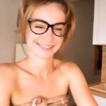 Jiřina Daňhelová Instagram - Já v roce 2030 jako majitelka nejluxusnějšího stripklubu v čechách. Tak ! #vsechnobude