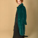 Jiřina Daňhelová Instagram - Víte, co se stane když se potká Leoš Mareš a Cruella de Vill? Tak víte? @reserved stylist: @j.e._styling make-up: @katesulcova @honza.kvarda.fotografuje