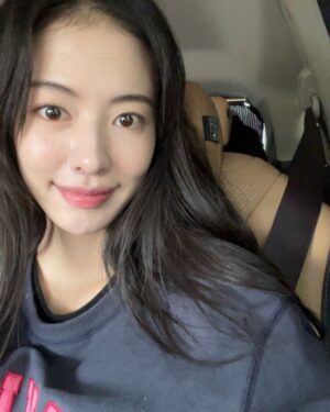 Ji Woo Instagram - 