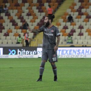 Jimmy Durmaz Instagram - +3✅ devamkee ⚫️🔴 #karagumruk #dmz #gumruk #devamkee