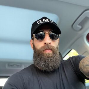 Jimmy Durmaz Instagram - Günaydin herkes 🙏🏻

  #Dmz #jd #beardman #beardstyle