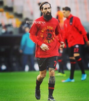 Jimmy Durmaz Instagram - 🙏🏻 🤲