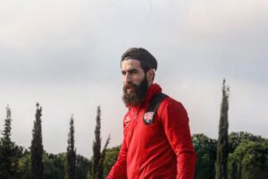 Jimmy Durmaz Instagram - I see you 👀😉 #JD21 #jdbeard #dmz #beard @urazgoktekin 📸