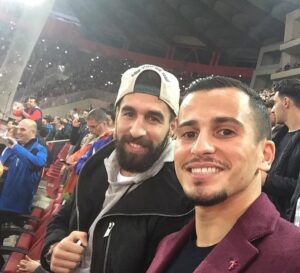 Jimmy Durmaz Instagram - My brother my prayer are with you and your family i know how strong you are 🙏🏻🙏🏻🙏🏻 gett well soon my brother ❤️❤️❤️❤️🙏🏻🙏🏻🙏🏻 @omarelabdellaoui 

Kardeşim, dualarım seninle. Senin ne kadar güçlü bir insan olduğunu biliyorum! En kısa zamanda iyileşmen dileğiyle ❤️🙏🏻