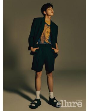 Jin Ho-eun Instagram - @allurekorea